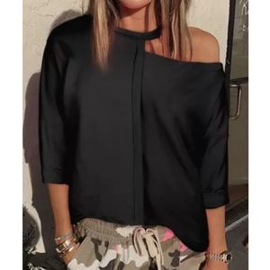 Cut out shoulder sweatshirt